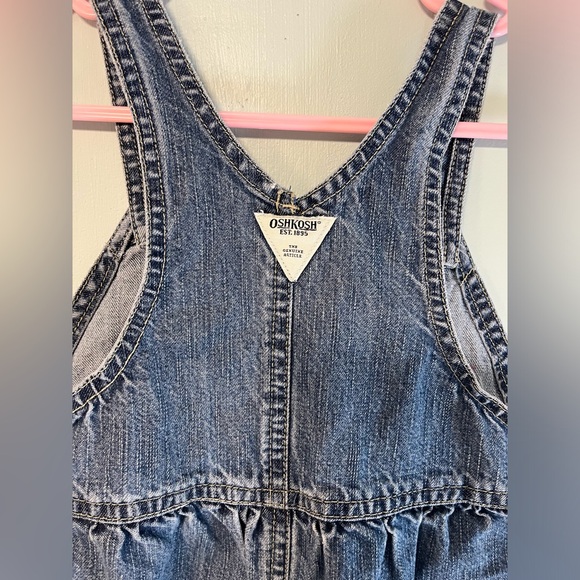 Oshkosh B’gosh Blue Jean with Flower Sticking Overalls, Baby Girl Size 18months - Picture 7 of 10